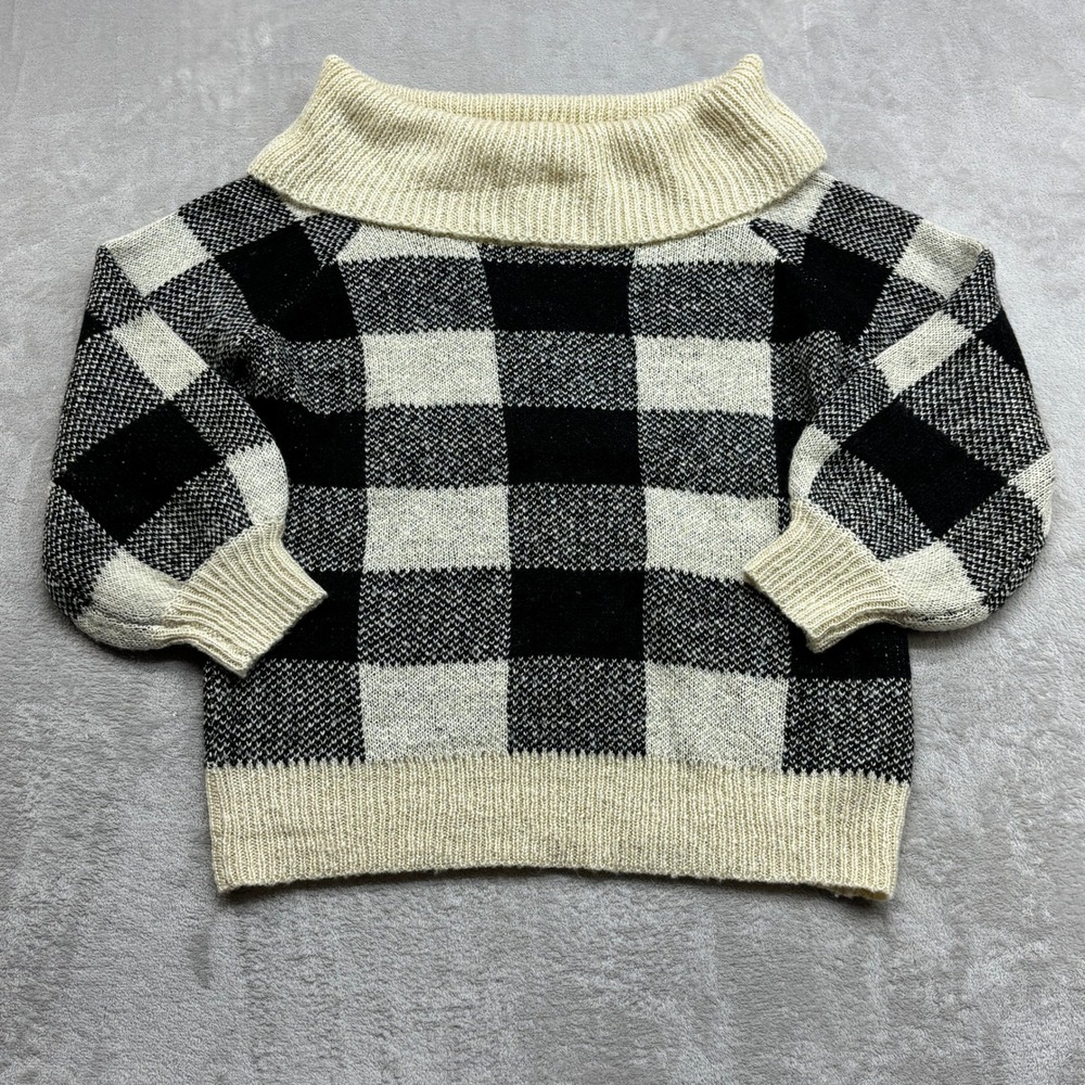 Easel Sweater Women M Black White Buffalo Plaid Short Sleeve Wool Blend Gingham